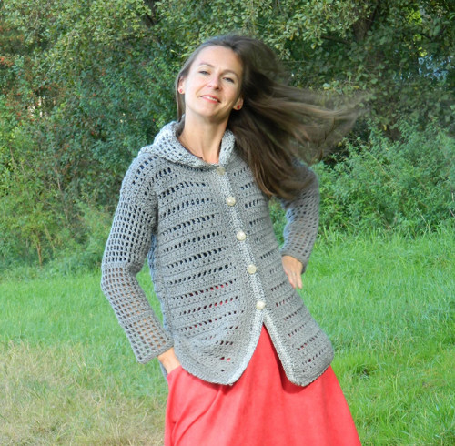 Delší vesta s rukávem — foto 1