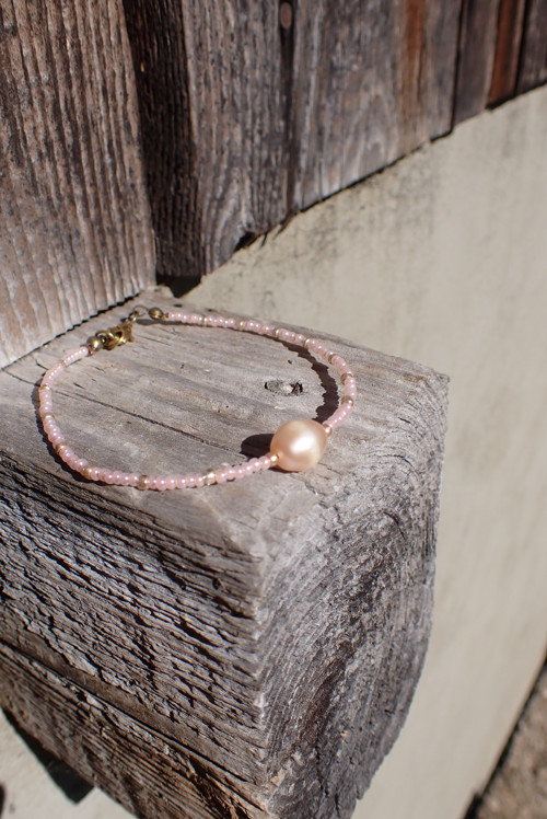 Náramek s říční perličkou — foto 1