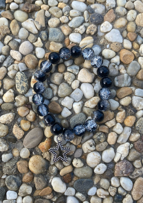 Korálkový náramek Black star
