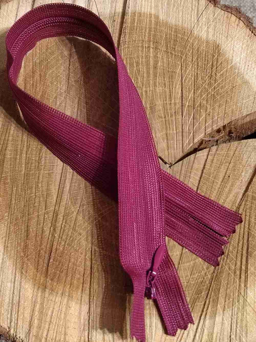 Spirálový zip skrytý No 3 délka 30 cm dederon bord
