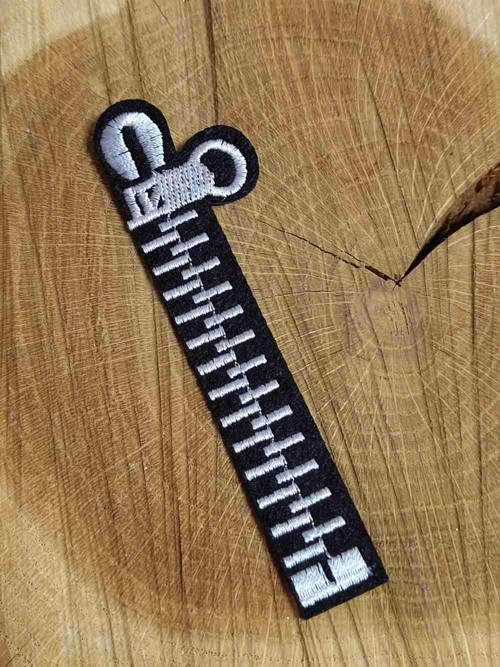 Nažehlovačka zip — foto 1