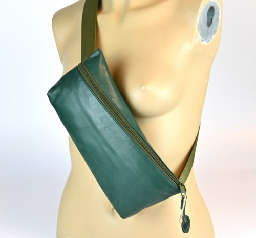 Kožená crossbody 2358 — foto 1