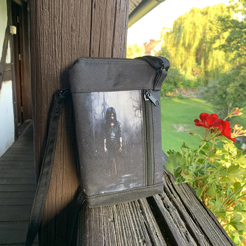 Smutná dívka - malá taštička na telefon a ...