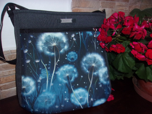 Chmýří - velká crossbody — foto 1