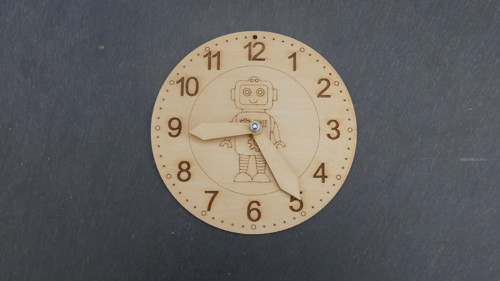 Hodiny - Robot