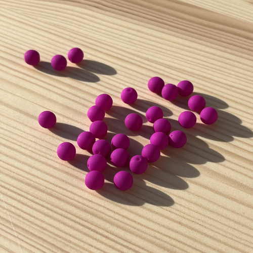 Korálky UV; 6 mm - purpurové