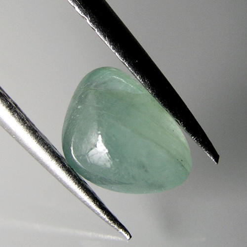 Kabošon vzácného Grandidieritu, 0,79ct., 6,9x5,1mm