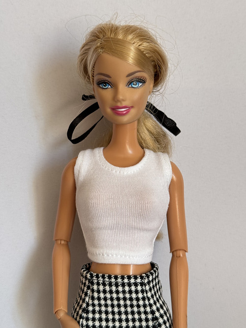 Tílko pro barbie — foto 1