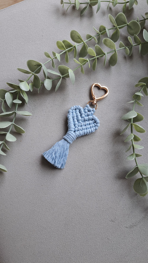 Macrame přívěsek SRDCE -modrá — foto 1