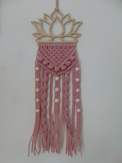 Macramé lotos-dekorace