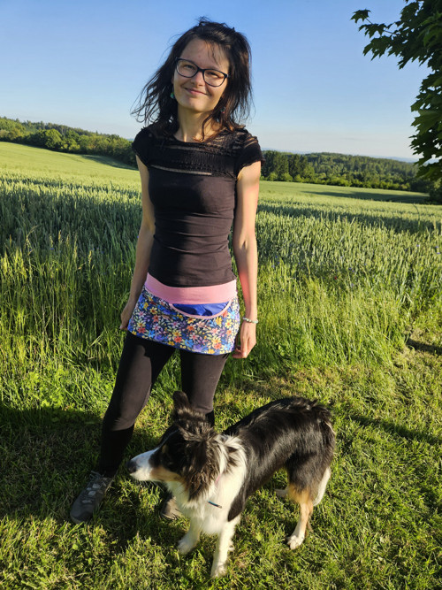 Mini sukně nejen na pamlsky - květinová