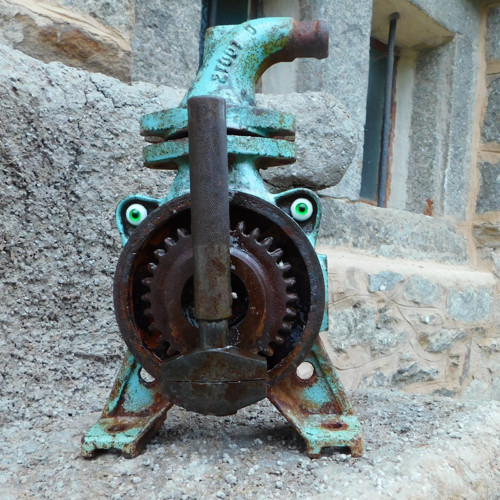 Trpaslík zrozen z industrie... — foto 1