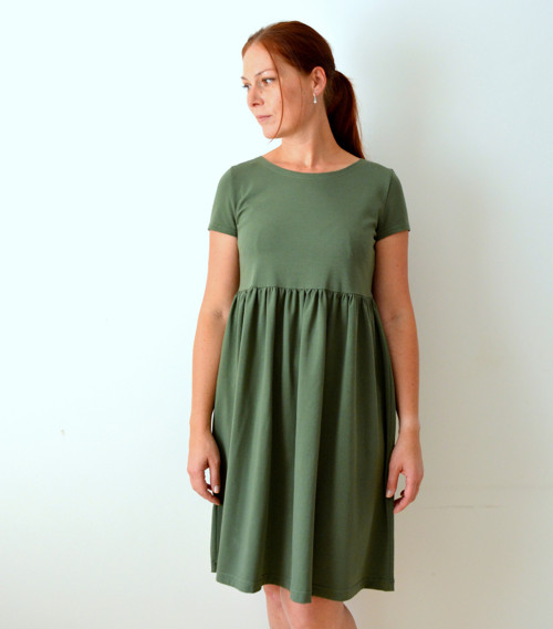 Volánové šaty zelená khaki vel. M/L
