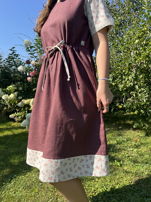 Lněné šaty DARK PURPLE a růžičky