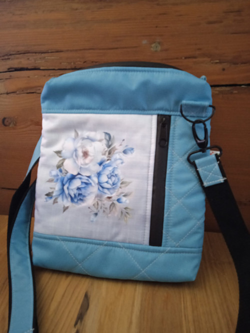 Crossbody Taštička květy
