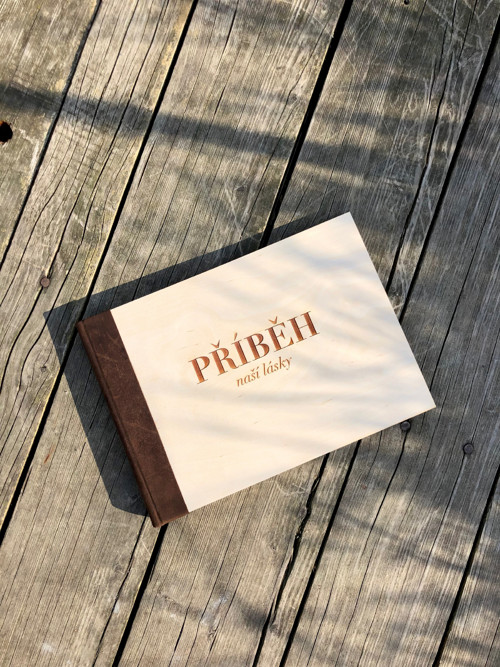 Svatební fotoalbum - Příběh