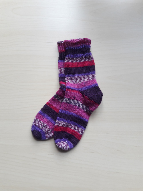 Ručně pletené ponožky, délka chodidla 18 cm