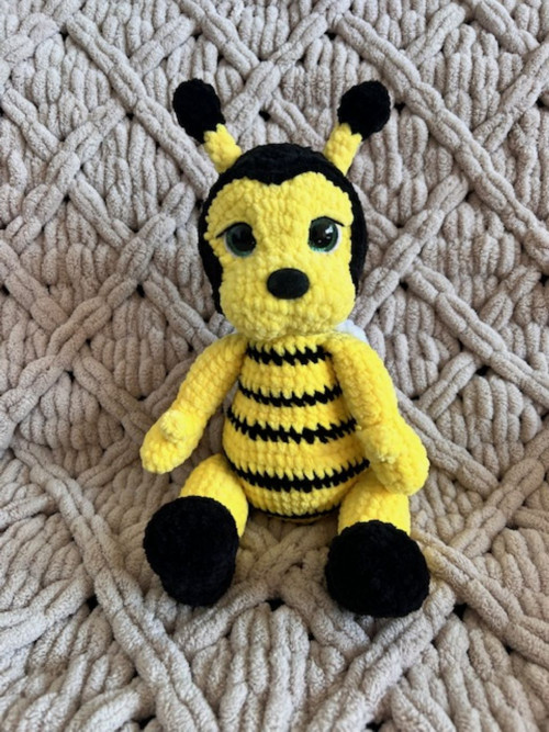 Včelka Bee