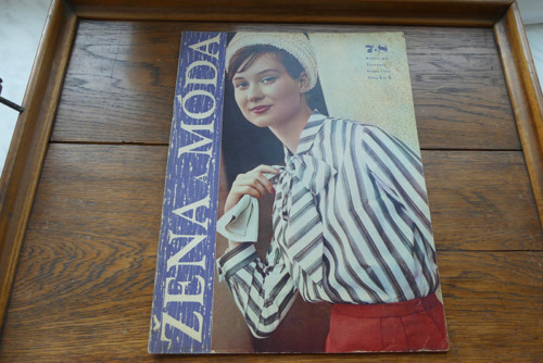 Časopis Žena a móda, číslo 7-81963