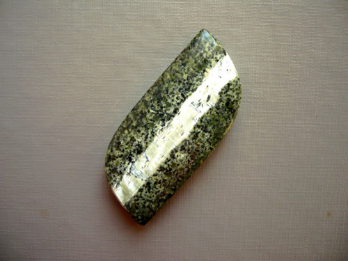 Kabošon chrysotilu 41 mm, č.8f — foto 1