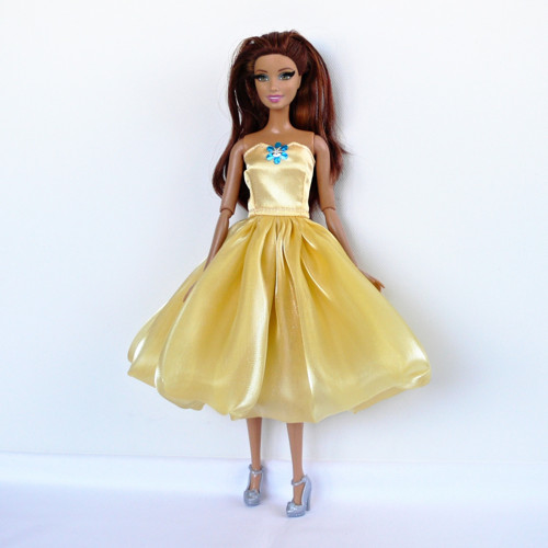 Barbie - krátké společenské šaty ve zlatavě žluté