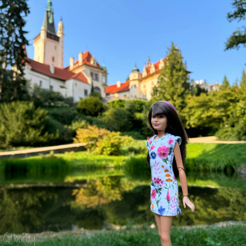 Skipper - Šaty s lučními květinami