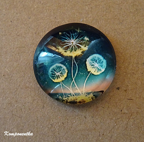 Skleněný kabošon chmýří 20mm 1kus