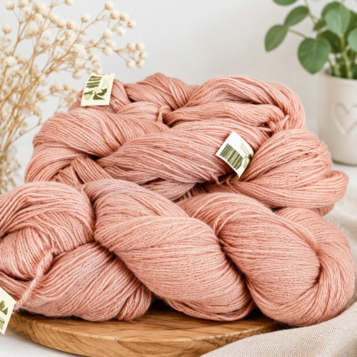 An Old King Cole Product – jemně krémová vlna