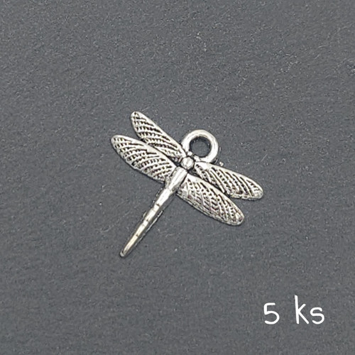 Přívěsek - vážka 17x17 mm, 5 ks