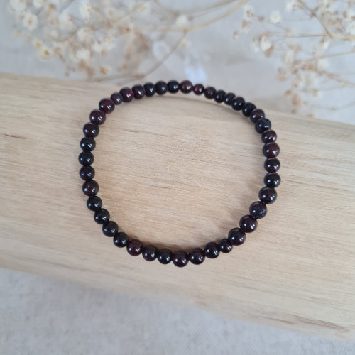 Granát náramek 4,5 mm Almandin (životní síla)
