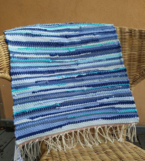 Modrý kobereček 62 cm x 40 cm — foto 1