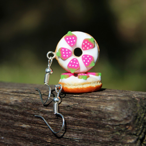 Donuty s jahůdkami