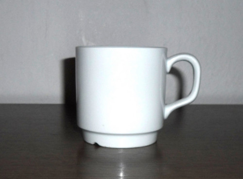 Porcelánový HRNEK