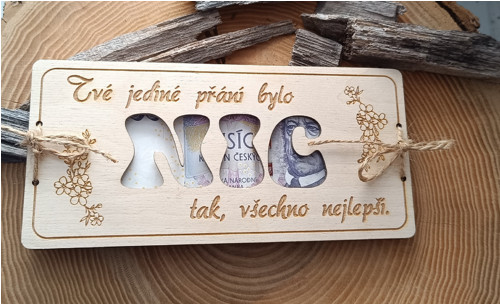 Dřevěná bankovka NIC