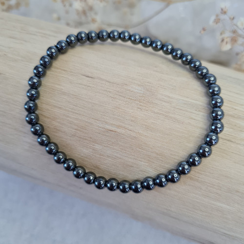 Hematit náramek 4 mm (ochrana, uzemnění, stres)