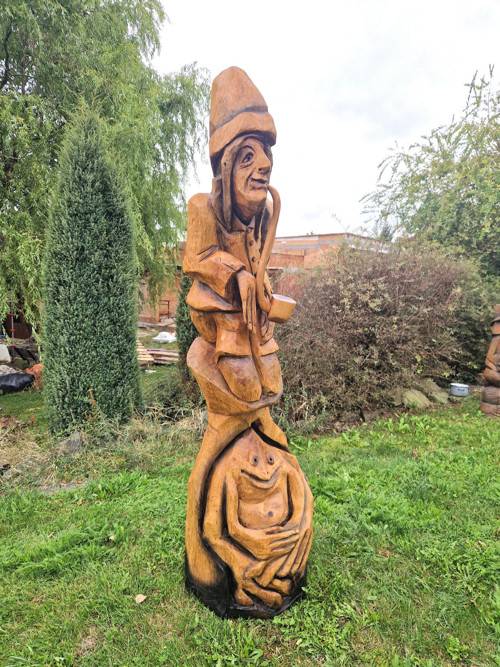 Vodník dle Josefa Lady s žábou - socha pilou 200cm