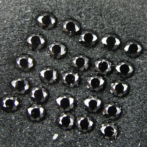 Broušené černé Spinely, 2,0x2,0 mm, 1.kus.