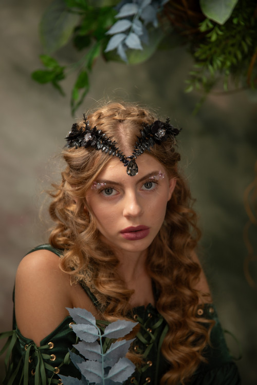 Čierna tiara "svit noci" — foto 1