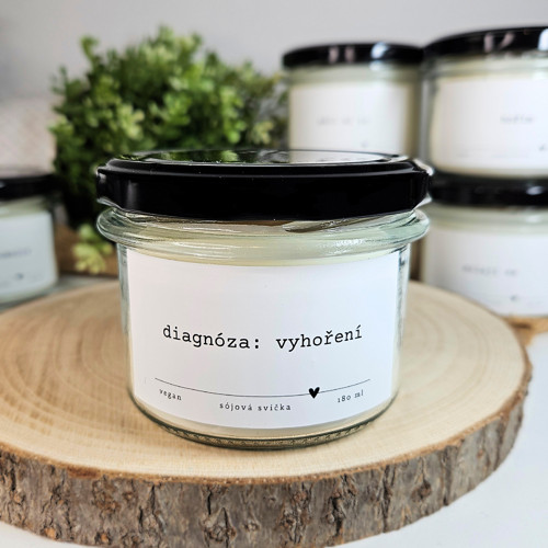 Sójová svíčka - diagnóza: vyhoření - levandule