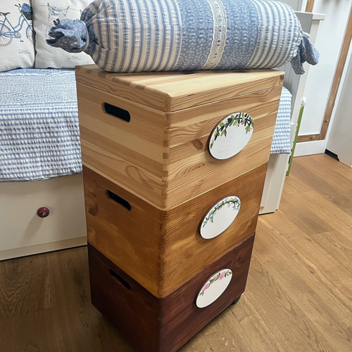 Dřevěné úložné boxy na kolečkách - trio přírodní