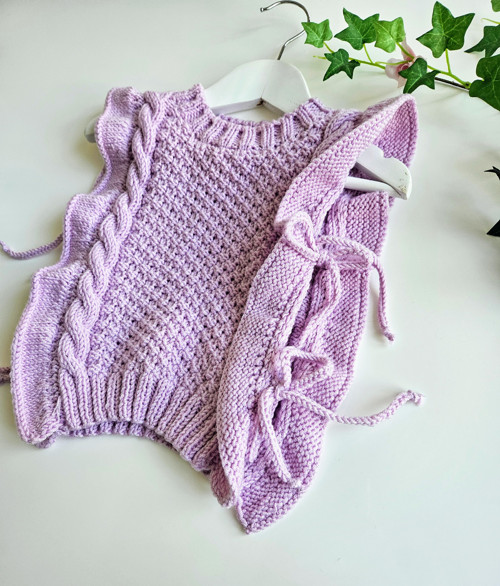 Dětská pletená vesta Iris — foto 1