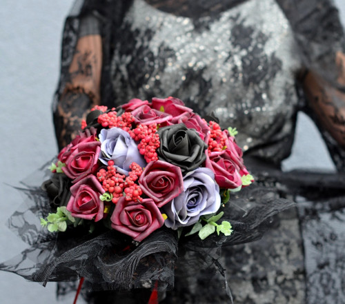Svatební kytice Gothic — foto 1