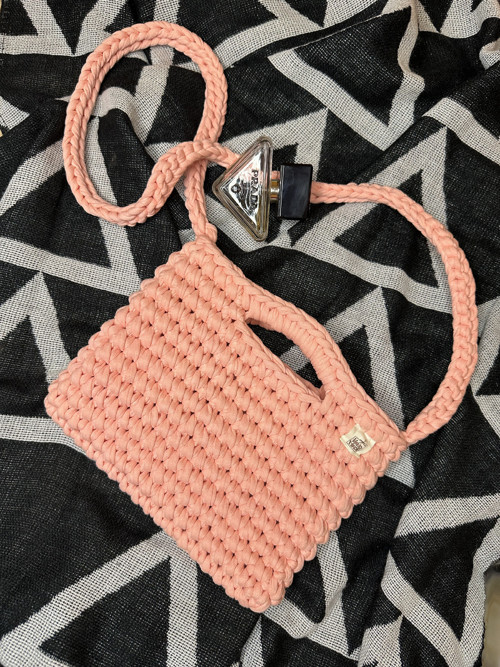 Háčkované crossbody