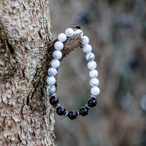 Minerální náramek - Howlit a onyx