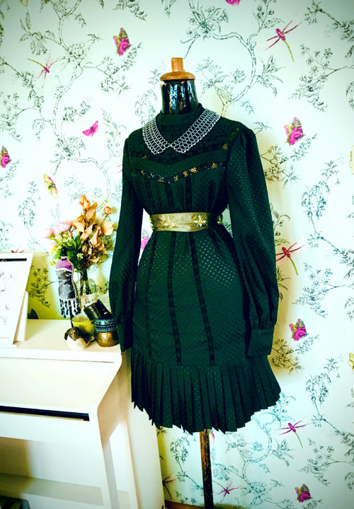 Šaty cudné Ted Baker — foto 1