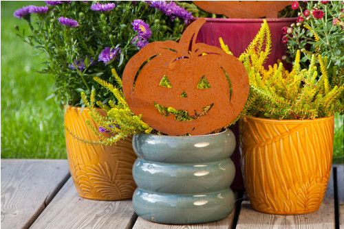 Veselá Halloween dýně- zápich na zahradu