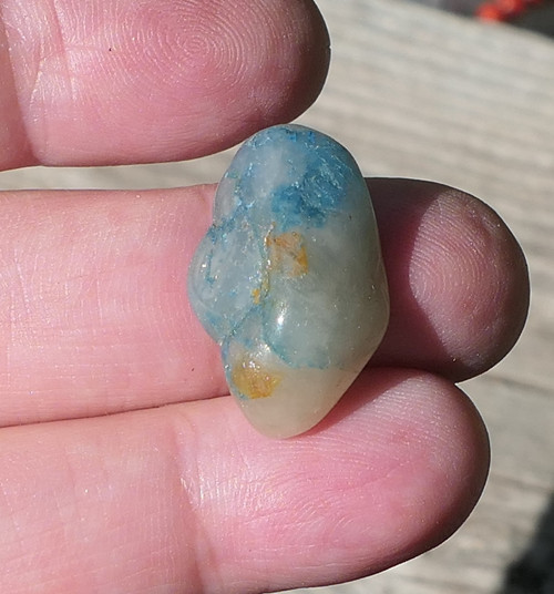 Shattuckit V580