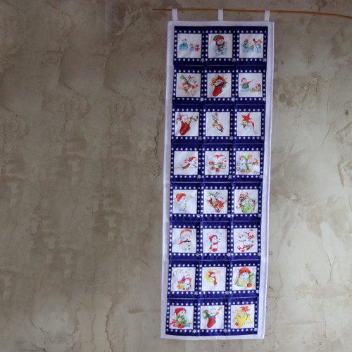 Velký adventní kalendář tradiční s velkými kapsami