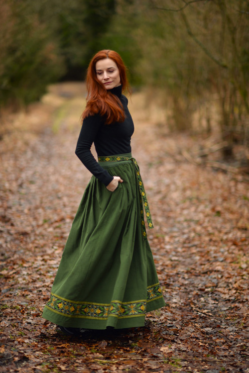 Sukňa Lesana 3 — foto 1