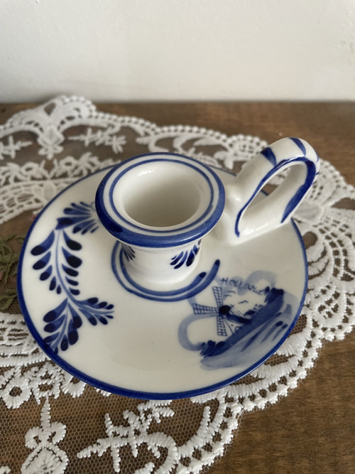 Porcelánový svícen